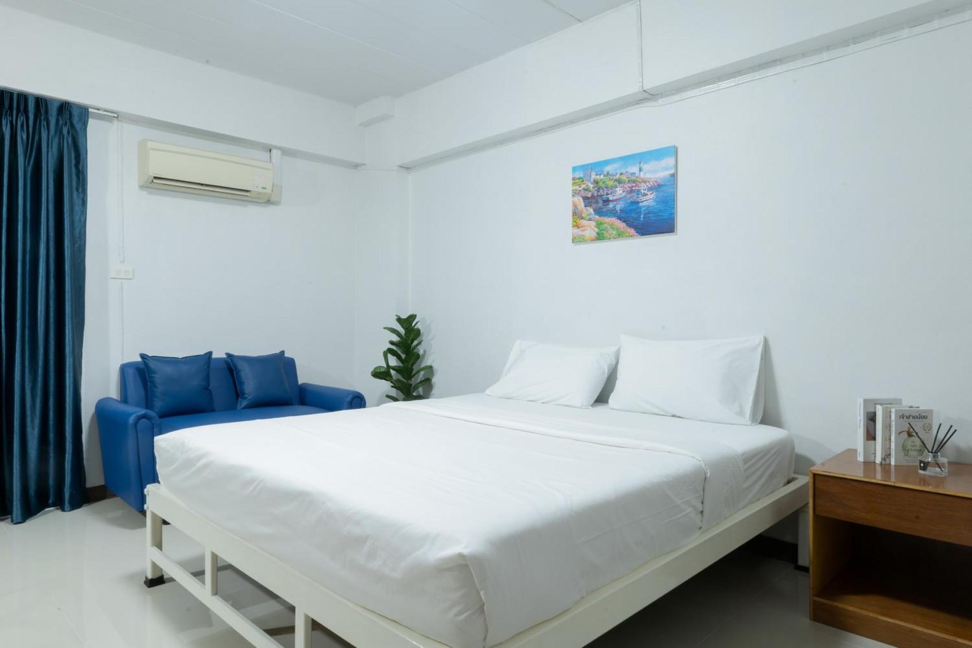 Nicha Residence Hotel بانكوك المظهر الخارجي الصورة