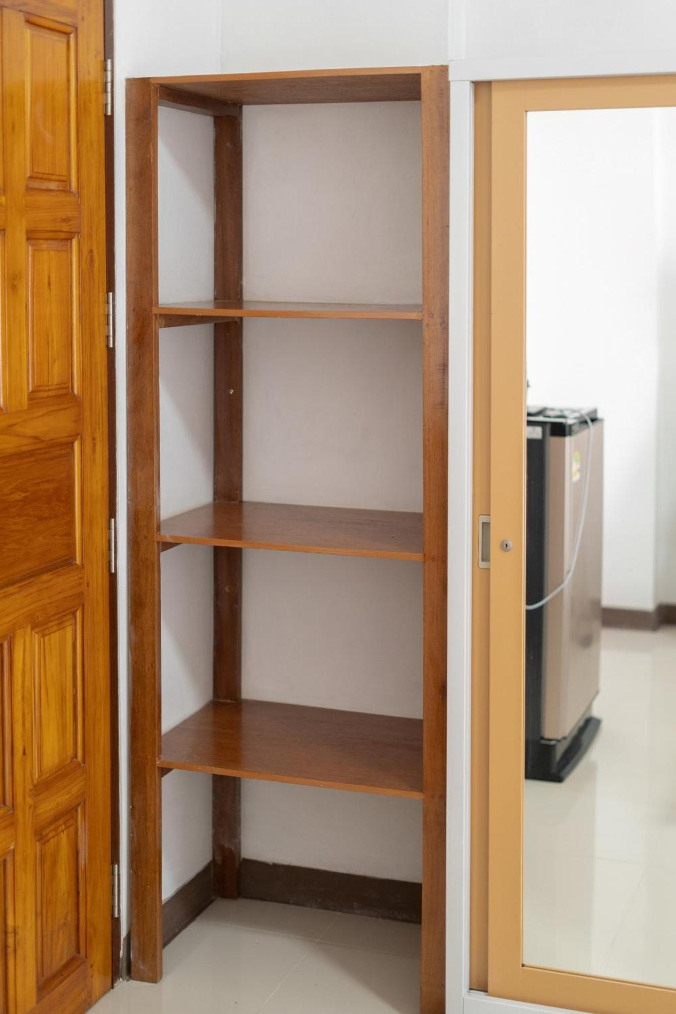 Nicha Residence Hotel بانكوك المظهر الخارجي الصورة