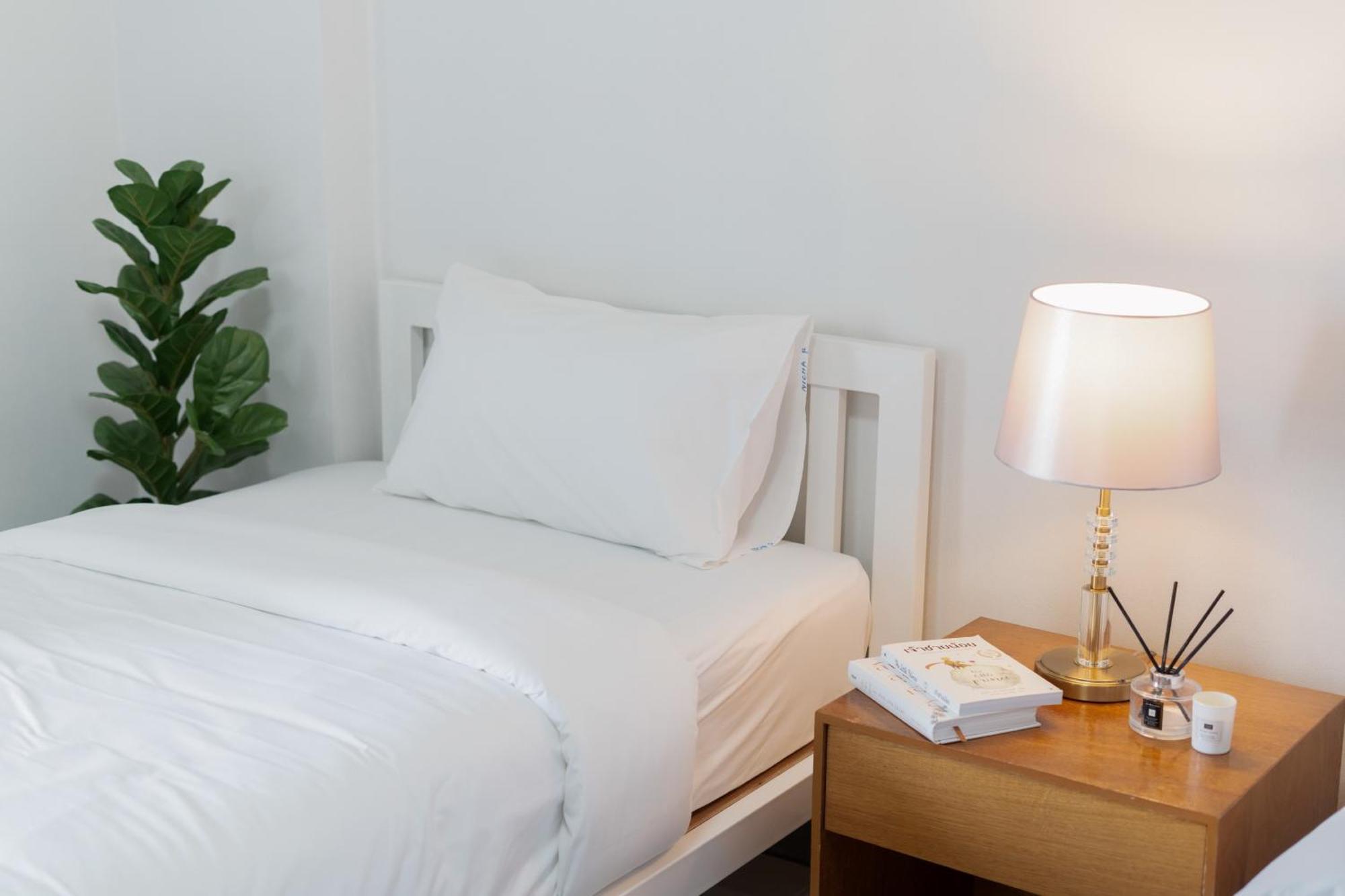 Nicha Residence Hotel بانكوك المظهر الخارجي الصورة