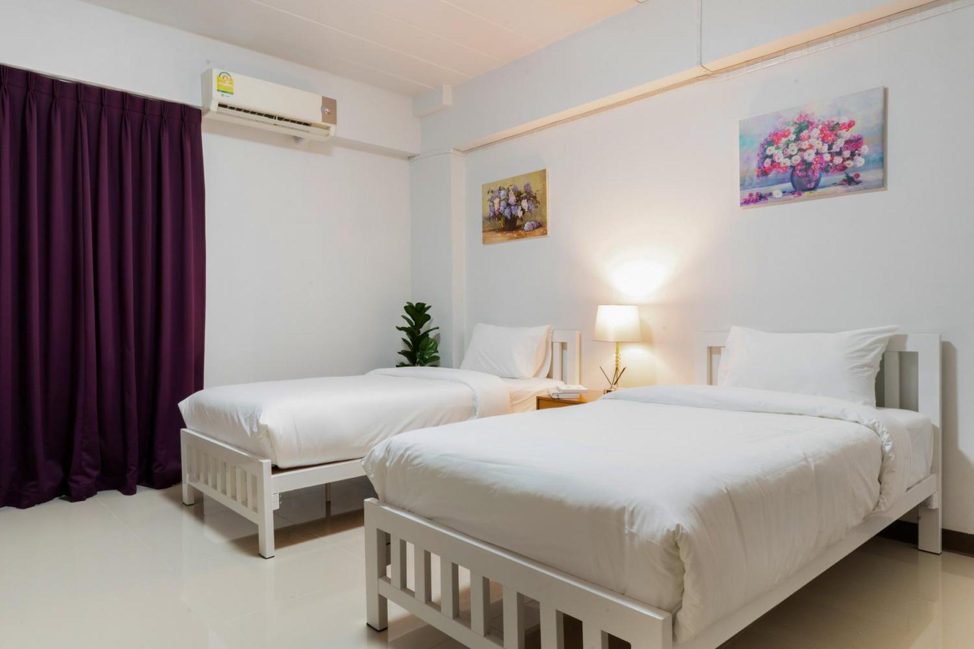 Nicha Residence Hotel بانكوك المظهر الخارجي الصورة